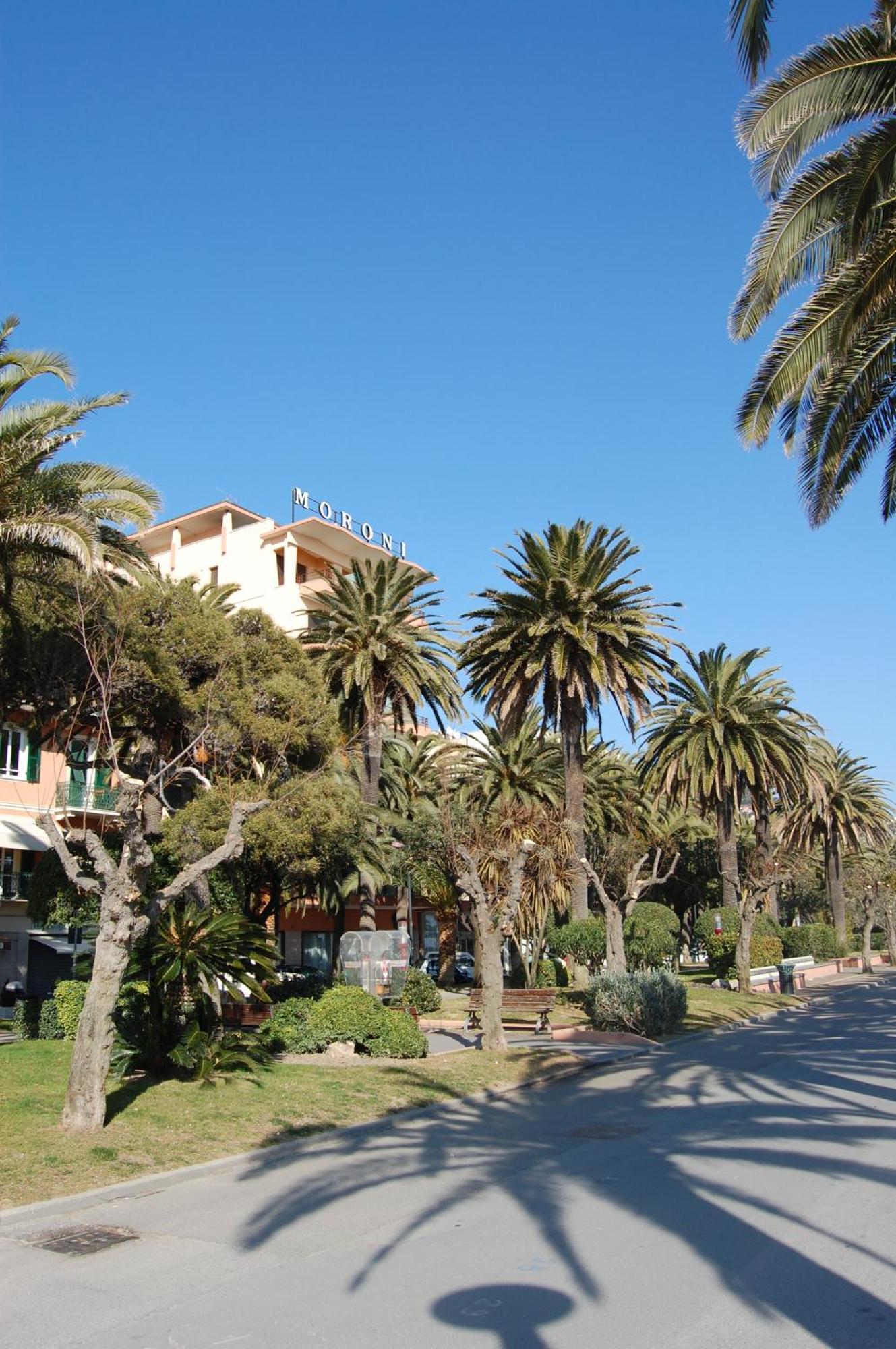 פינאלה ליגורה Grand Hotel Moroni מראה חיצוני תמונה